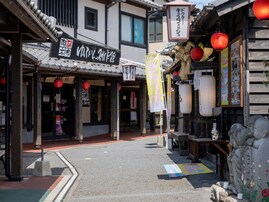 好き&行ってみたい「大分県の商店街・市場」ランキング！ 2位「湯の坪横丁」、1位は？ 【2025年調査】