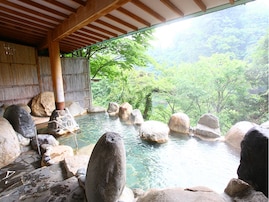 【楽天トラベル ブラックフライデー】「源泉かけ流しの宿 鬼怒川温泉 ホテルニューおおるり」が今だけ特別価格に！ 和室中心でゆったりくつろげる和の宿【11月27日】