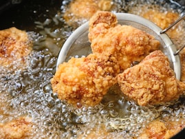 旅先で食べたい「大分県のご当地グルメ」ランキング！ 2位「中津からあげ」を抑えた1位は？【2025年調査】