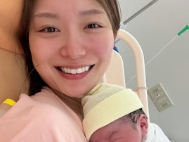 井戸田潤の美人妻・蜂谷晏海、第2子出産を報告！ 「可愛い」「ママさんの素敵な笑顔　綺麗ですね」