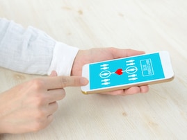 「安易にバズを狙うとダメ」ペアーズ、倫理観問われる広告に怒りの声「演出でもあり得ないと思う」