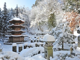 クリスマスに行きたいと思う「長野県（信州・北信エリア）の温泉地」ランキング！ 2位「別所温泉」を抑えた1位は？【2025年調査】