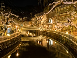 クリスマスに行きたいと思う「兵庫県（有馬・六甲・播磨・但馬エリア）の温泉地」ランキング！ 2位「城崎温泉」を抑えた1位は？【2025年調査】