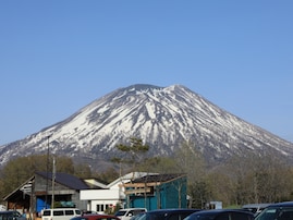 年末年始に行きたいと思う「北海道の道の駅」ランキング！ 2位「ニセコビュープラザ」「しほろ温泉」を抑えた1位は？【2025年調査】