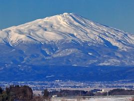 年末年始に行きたいと思う「秋田県の道の駅」ランキング！ 2位「清水の里・鳥海郷」を抑えた1位は？【2025年調査】