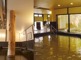 【神奈川県の人気スーパー銭湯】「縄文天然温泉 志楽の湯」は首都圏では珍しい「高張性泉」。味噌樽風呂などユニークな設備も