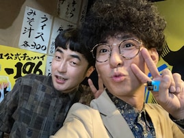 「ギャルでかわいい」M-1優勝芸人、相方との仲良しツーショットで報告！ 「ビジュが良い」