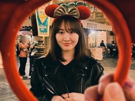 「彼氏とシー行ったのかな」本田望結、ディズニーショットに「背の高い撮影者さんですね」の声！