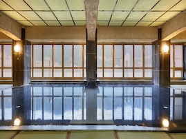 【楽天トラベル売れ筋1位】「下呂温泉 小川屋」は下呂の名湯に浸かり食事も楽しむ温泉宿【12月24日】