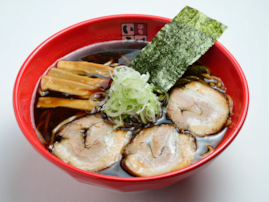 帰省時の手土産にしたい「富山県のお土産」ランキング！ 2位「富山ブラック黒醤油らーめん」、1位は？【2025年調査】