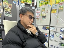 「めっちゃイケオジ」人気タレント、イケメン過ぎる59歳父親の顔出しショット公開「更に若返ってる！」