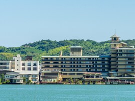 年末年始に行きたいと思う「鳥取県の道の駅」ランキング！ 2位「はわい」を抑えた1位は？【2025年調査】