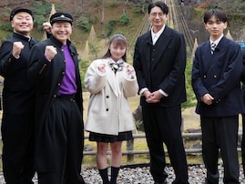 「ハーフアップにリボンに制服なの天才」橋本環奈、“久々の制服”姿に「現役より現役」「反則級」の声