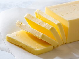 家族に喜ばれそうな「神奈川県の1200円〜2000円未満のお土産」ランキング！ 2位「バターフィナンシェ」を抑えた1位は？【2025年調査】