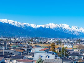 治安がいいと思う「長野県の自治体」ランキング！ 2位「安曇野市」を抑えた1位は？【2025年調査】