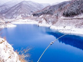 冬に行きたいと思う「群馬県の絶景スポット」ランキング！ 2位「奥四万湖」を抑えた1位は？【2026年調査】