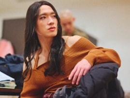 「爆美人が紛れ込んでる」人気芸人の女装姿が話題に！ 「タイプなのですがどなたでしょうか？」