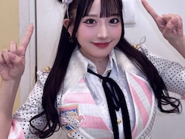 「今見てもやっぱ変」人気アイドル、“高橋みなみ”ヘアを再現！「発想おもろすぎ」「えぐいＷＷＷＷ」