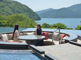 【神奈川県の人気ホテル】「箱根・芦ノ湖 はなをり」が選ばれる理由