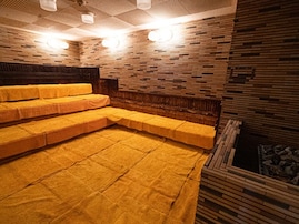 【千葉県の人気スーパー銭湯】「ジートピア」は本格サウナと天然水が自慢の施設。高温サウナと地下天然水の水風呂が魅力