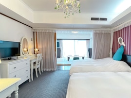 【楽天トラベル売れ筋1位】「伊豆熱川温泉 ホテルカターラ RESORT＆SPA」はプールやキッズスペースなど豊富な遊び場が自慢【2月16日】