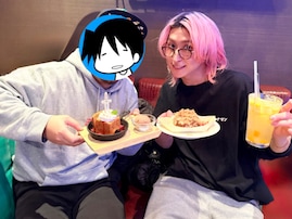 「人脈凄すぎる」佐久間大介、有名漫画家たちとカラオケへ！ 「まって豪華すぎない!?」「神回やん」