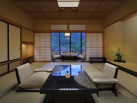 【山形県の人気ホテル】「温海温泉 萬国屋」が選ばれる理由