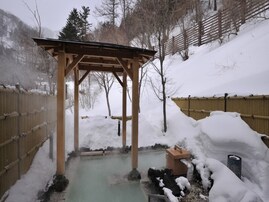 【楽天トラベルセール】「奥日光湯元温泉 湯元板屋」が特別価格で登場中