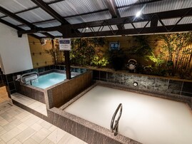 【東京都の人気銭湯】「三ノ輪 改栄湯」は下町のラグジュアリー銭湯。全館軟水のこだわりお風呂でリラックス