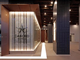 【和歌山県の人気ホテル】「CANDEO HOTELS 南海和歌山」は紀の川を望む天空の露天風呂が自慢