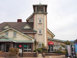 好き＆行ってみたい「滋賀県の道の駅」ランキング！ 2位「東近江市あいとうマーガレットステーション」を抑えた1位は？【2026年調査】