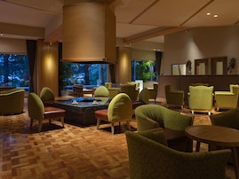 【福島県の人気ホテル】「岳温泉 陽日の郷 あづま館」が選ばれる理由