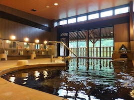 【岐阜県の人気ホテル】「天然温泉白川郷の湯」は世界遺産の集落内で唯一の天然温泉宿