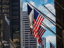 イラン攻撃の裏でくすぶる“致命的な火種”。トランプ氏の熱狂的支持層が離反する日