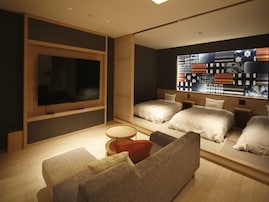 【原鶴温泉の人気ホテル】「原鶴温泉 泰泉閣」はダブル美肌の湯とジャングル風呂が魅力