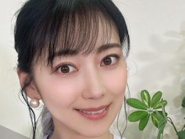 「中学生のママか〜」飯田圭織の息子が小学校卒業！ 「息子は照れ屋」とも明かす「どんどん成長してゆく」