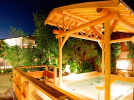 【埼玉県の人気スーパー銭湯】「極楽湯 上尾店」は充実の天然温泉と多彩なイベントが楽しめる