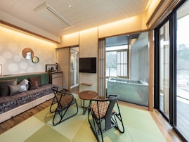 【飯坂温泉の人気ホテル】「飯坂ホテルジュラク」はライブキッチンでの実演ビュッフェと多彩な湯船が魅力