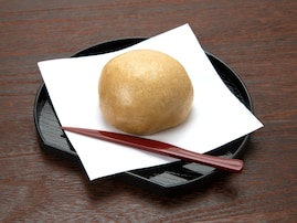 話のネタになりそうな「東京都のお土産」ランキング！ 2位「東京名菓ひよ子」を抑えた1位は？【2026年調査】