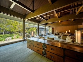 【楽天トラベル春夏フェア】「山の神温泉 別墅 清流館」が今だけ特別価格に！ 全室源泉かけ流し露天風呂付きの隠れ宿【4月5日】