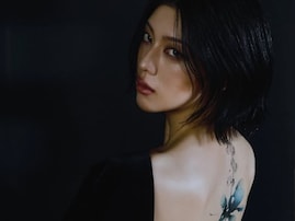 三吉彩花、背中に入れたタトゥー公開！ 「自分らしく生きる決意の証」「30歳で人生の新たな章を始めようと」