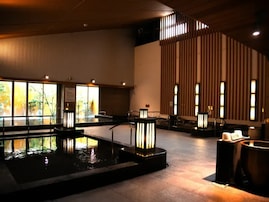 【熊本県の人気スーパー銭湯】「菊南温泉あがんなっせ」は一日中リラックスできる大型スパ施設。美肌の湯と多彩なサウナでリフレッシュ