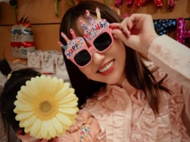 菊地亜美、娘との“最近のプライベート”公開！ 「あっという間の年長」「お子さんのコーデと似合ってて可愛い」