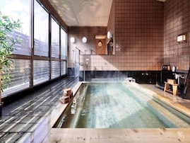 【楽天トラベルセール】和歌山県「クリスタル旅館 白浜 灯りや」が特別価格で登場中