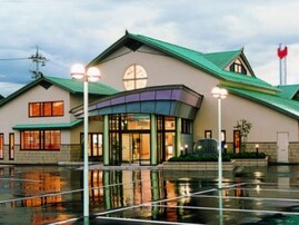 【福井県の人気スーパー銭湯】「越のゆ鯖江店」はバラエティ豊かなお風呂と2種類のサウナが自慢の施設。高濃度炭酸泉でリラックス