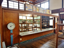 【愛知県の穴場銭湯】「金時湯」は昭和3年創業のレトロな銭湯施設。地下110mから汲み上げる良質な湯でリラックス