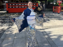「とても素敵な若奥様」土屋太鳳、美しい着物姿を披露！ 「所作が上品」「どんどん綺麗になっていく」
