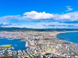 北海道の市で「治安がいい」と思う市ランキング！ 2位「函館市」を抑えた1位は？【2026年調査】