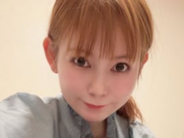 「整ったお顔の家系」中川翔子、息子の初“立ったー！”を報告「早いですね　びっくり」「成長すごい」