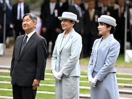 ナルト好きの留学生に「私はナルヒトです」。雅子さまと愛子さまを支える天皇陛下のユーモア